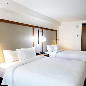 2* Hotel Fairfield By Marriott & Airport