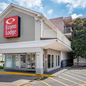  Lodge Econo Downtown
